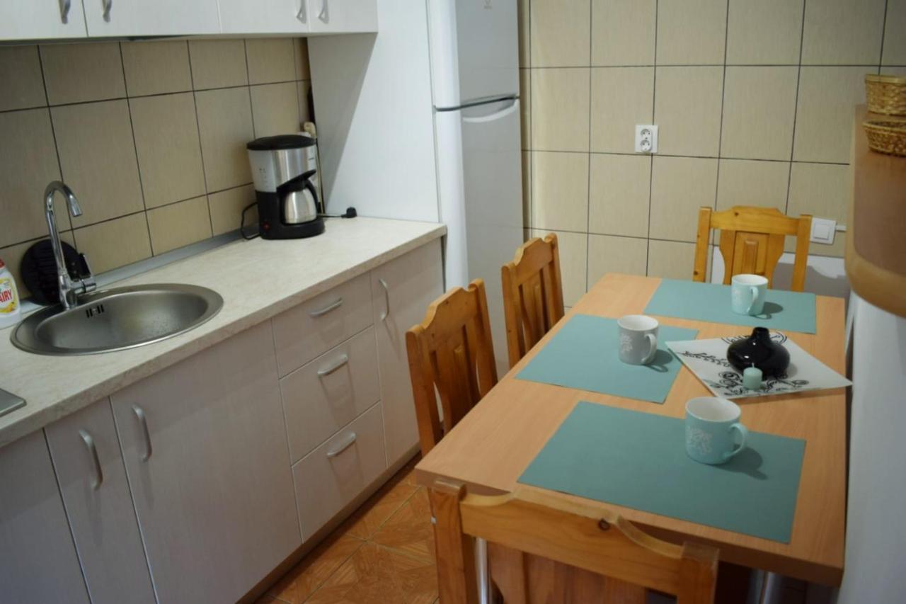 Apartament Trei Stejari Lägenhet Sibiu Exteriör bild